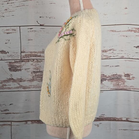 Vintage Blairmoore Wool Mohair Cardigan Embroidered Cream Size Large - Picture 2 of 6